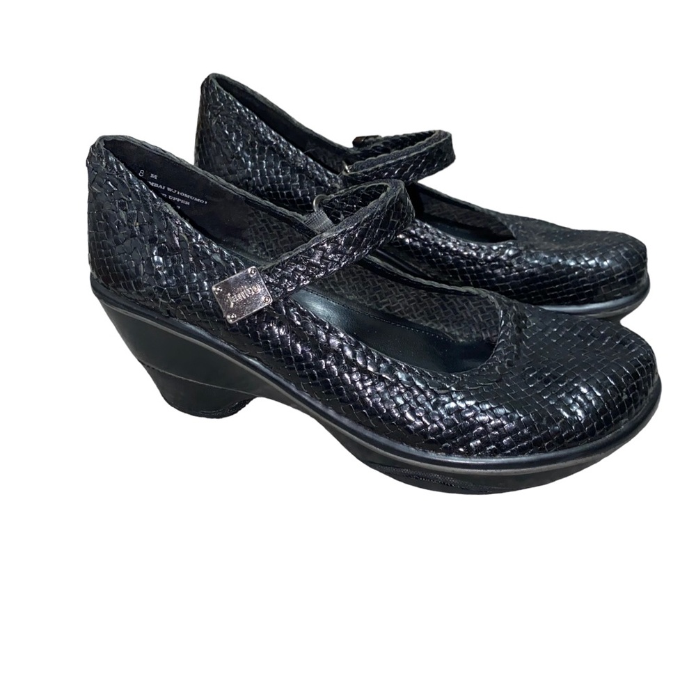 Jambu Hand Woven Design Wedge Heels Size 8 Black Leather